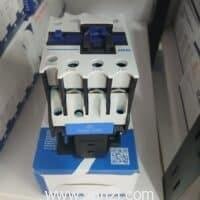 CONTACTEUR 380V D25 CHNT