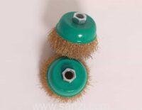 BROSSE MET CHIGNOLLE JAUNE 04